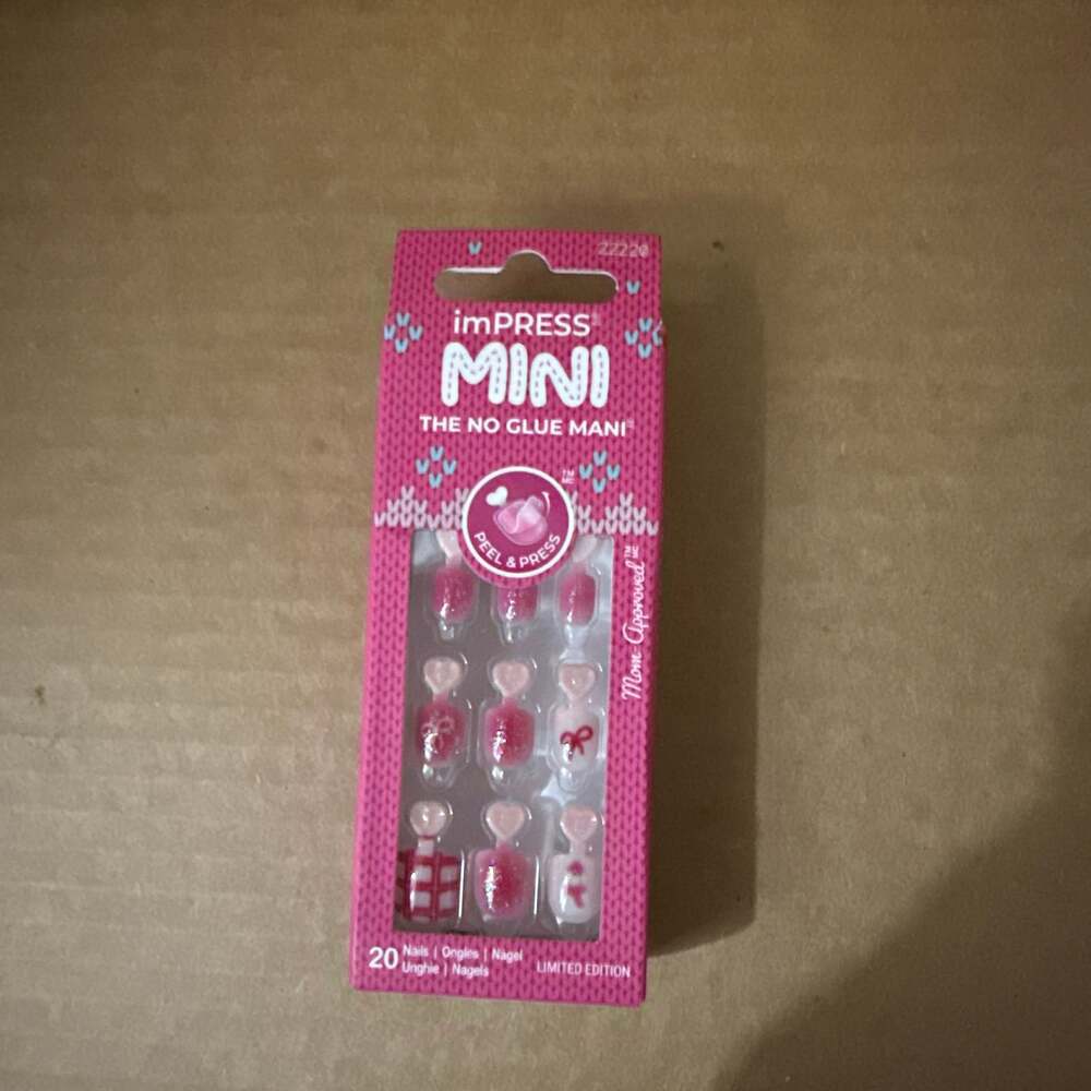 KISS imPRESS Mini Press-on Nails for Kids, Be Hoppy, Pink, 20 Count